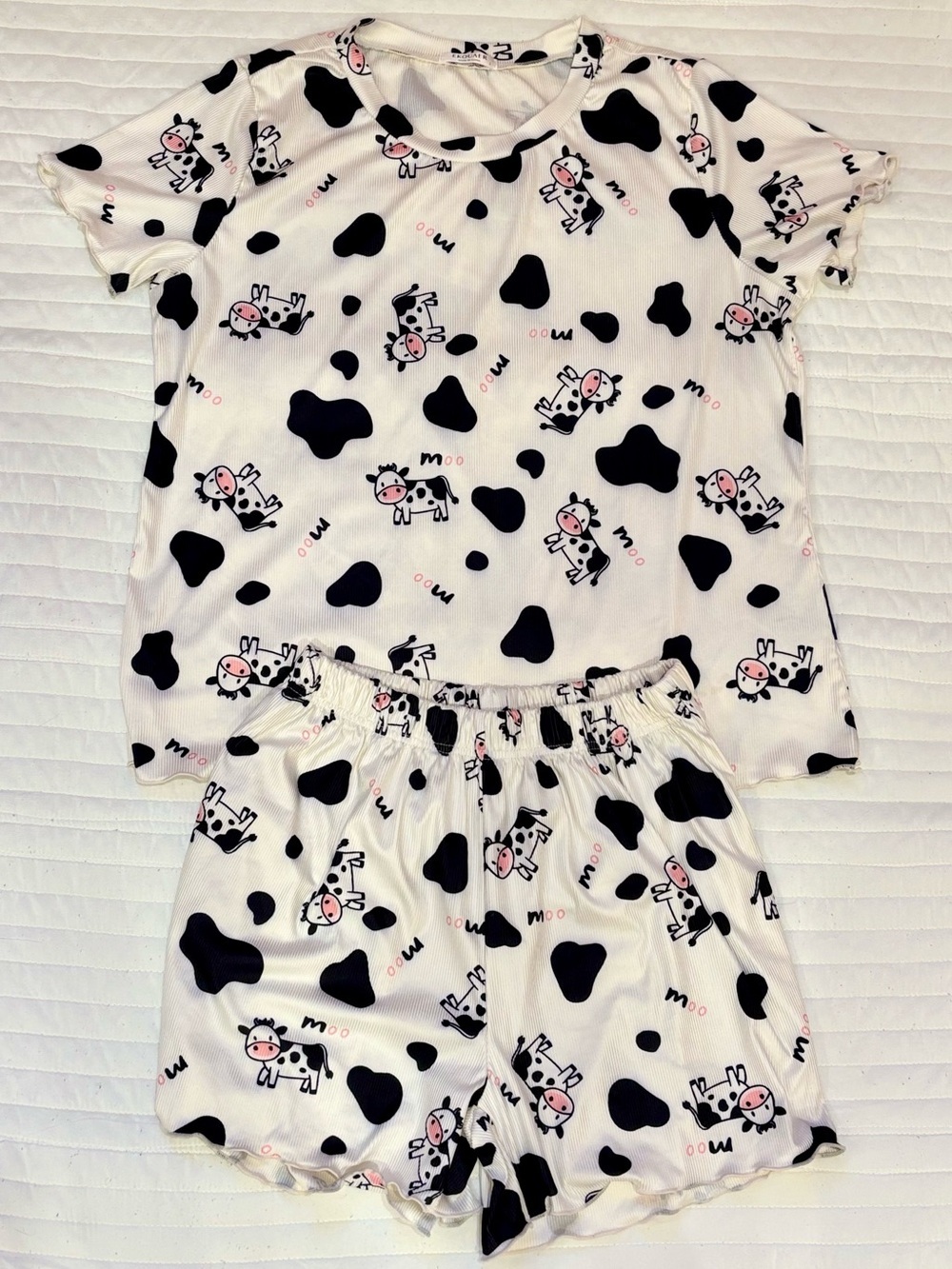 Ekouaer Cow Print Ribbed Pajama Set Short Sleeve Top & Shorts Women's Large